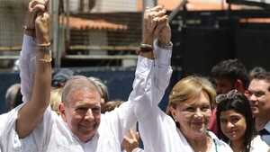 Uruguay espera "con gran expectativa" la transición hacia un nuevo Gobierno en Venezuela