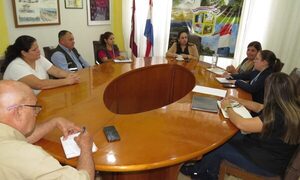 Realizan reunión entre INDI y CODENI para abordar la mendicidad indígena en Franco