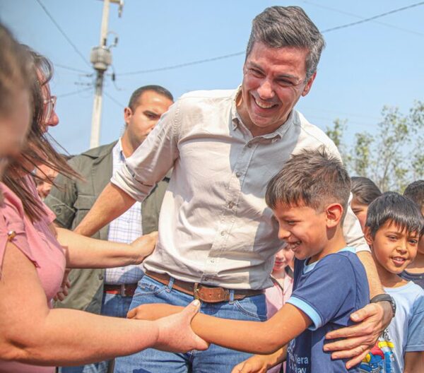 Peña afirma que con los proyectos encaminados «se vienen cosas gigantes para el departamento del Guairá»