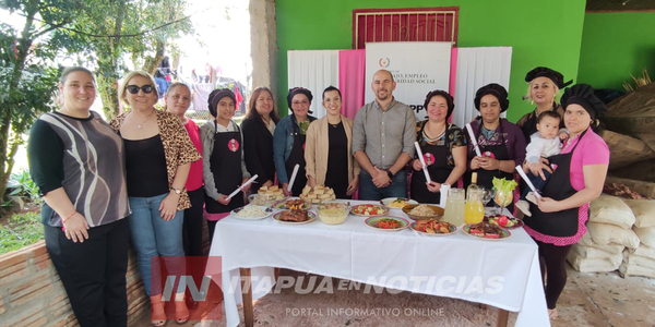 SE REALIZÓ ACTO DE CLAUSURA DEL CURSO DE COCINA BÁSICA EN EL BARRIO SAN ANTONIO DE CAMBYRETÁ - Itapúa Noticias