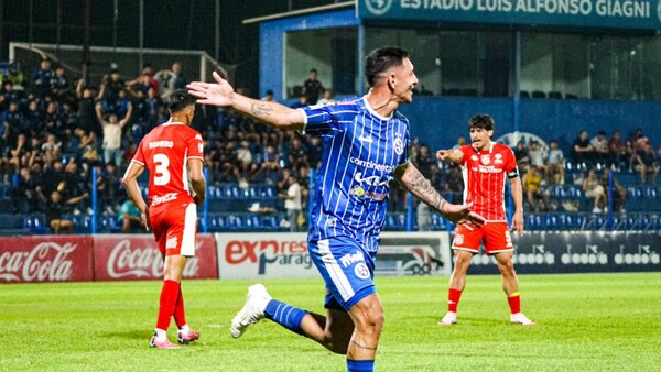 Sol de América suma su primer triunfo en el Clausura
