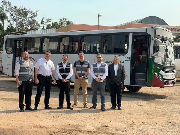 Comitiva del Viceministerio de Transporte visitó instalaciones de la línea 11 - .::Agencia IP::.