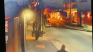 (VIDEO)Guardia mató a ladrón que robó un café dentro de supermercado