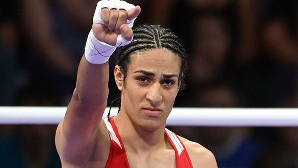 Versus / Imane Khelif, la boxeadora argelina que desafía los prejuicios