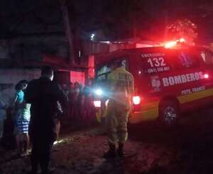 Rescatan a una mujer que cayó en un pozo de 7 metros - ABC en el Este - ABC Color