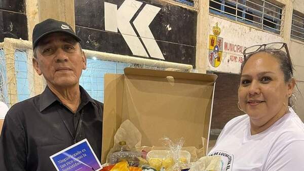 Guardia devuelve dinero olvidado en estadio, destinado a hospital oncológico en Concepción