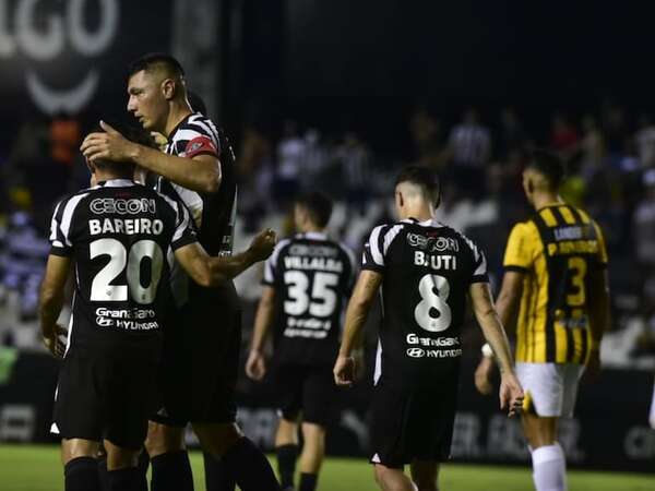 Guaraní y Libertad, el clásico de la fecha con la punta en juego - Fútbol - ABC Color