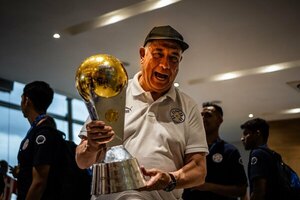 Versus / ¿Qué pasará con Carlos Jara Saguier?