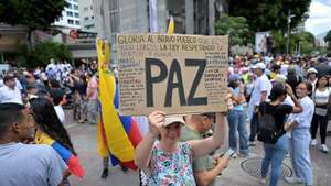 La OEA llama "a la paz" entre las protestas de los venezolanos tras resultados electorales