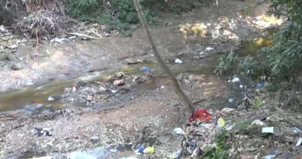 La Nación / Joven motociclista falleció tras caer a un arroyo en Capiatá