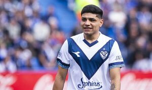 Versus / Claudio Aquino se roba el show con dos golazos en triunfo de Vélez Sarsfield