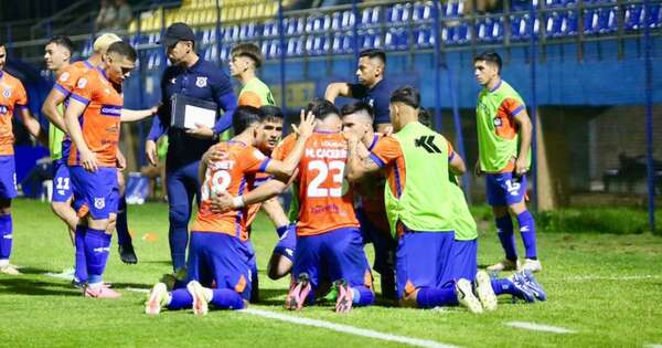 La Nación / Histórico: 2 de Mayo ganó en Villa Hayes