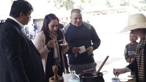 Rescatan historia del mensú con premio al mejor plato de reviro