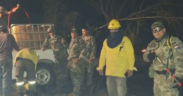 La Nación / Destacan la incursión militar para reforzar labores de los bomberos