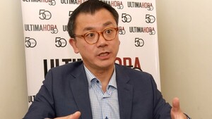 “Paraguay es un oasis en la región y veo que va en la dirección correcta”