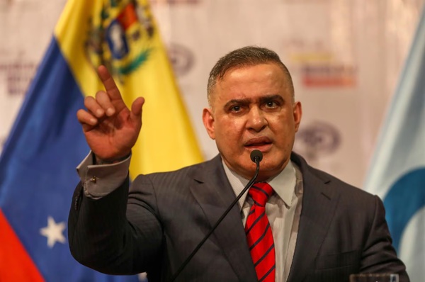 Fiscal General de Venezuela asegura que no existen órdenes de detención para Machado y González