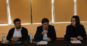 La Nación / Uruguayos valoran trabajo del MIC en mipymes y destacan importancia de intercambiar experiencias