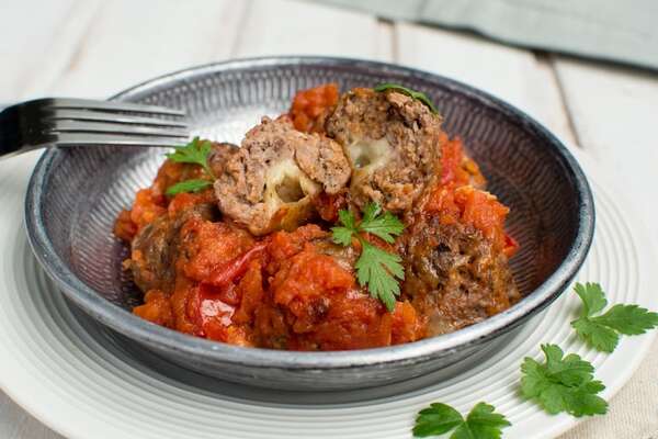 Comenzá la semana de manera saludable con estas albóndigas rellenas - Gastronomía - ABC Color