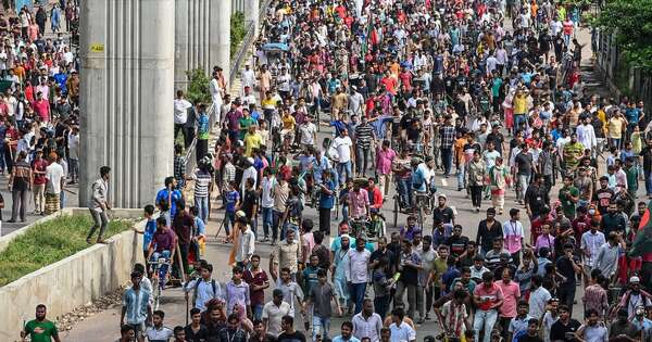 La Nación / Bangladés: mandataria huyó del país tras fatales protestas estudiantiles
