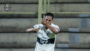 Hugo Adrián Benítez estará un mes afuera