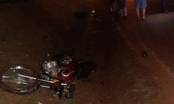 “Pisteaba” en la zona del Mercado 4 pero el cordón de la vereda se lo llevó