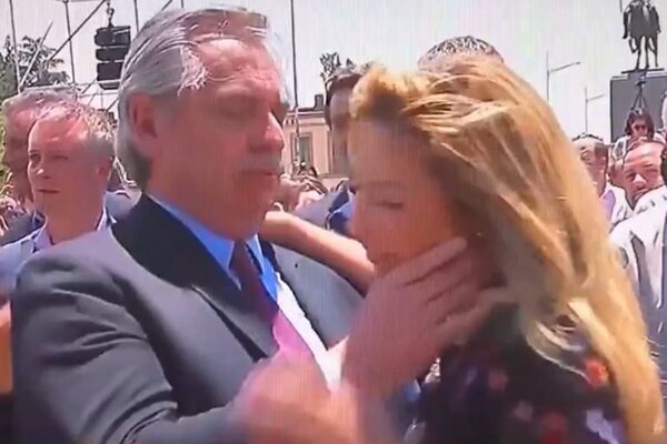 Hendy para exPresi kurepa: tendrían fotos de su mujer golpeada