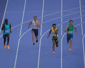 César Almirón: debut olímpico y repechaje en los 200 metros - Polideportivo - ABC Color