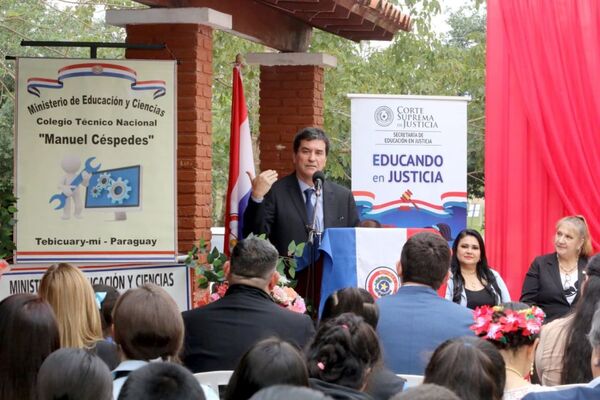 Jornada de apertura del Programa Educando en Justicia en Tebycuarymi