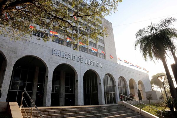 Lo mismo de siempre: Amenaza de bomba en el Palacio de Justicia - ADN Digital