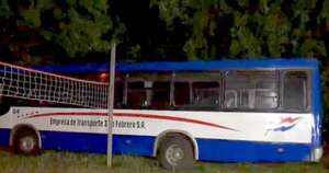 La Nación / Mujer falleció tras caer de un colectivo