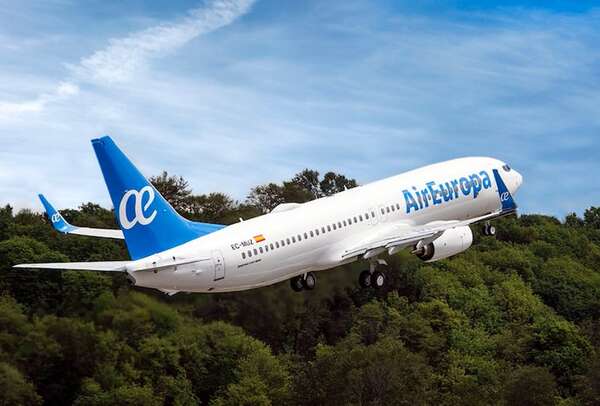 Air Europa reafirma su compromiso - Empresariales - ABC Color
