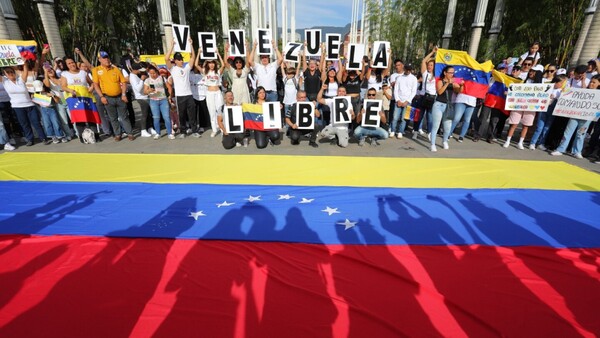 Venezuela mantiene a su embajador en el Paraguay