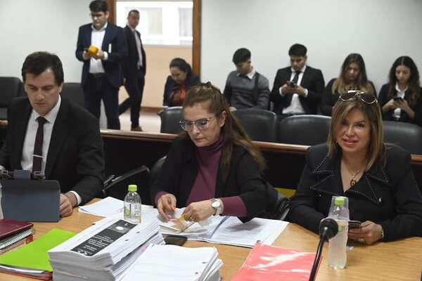 Abogada vinculada a RGD es convocada en proceso por supuesta denuncia falsa - Nacionales - ABC Color