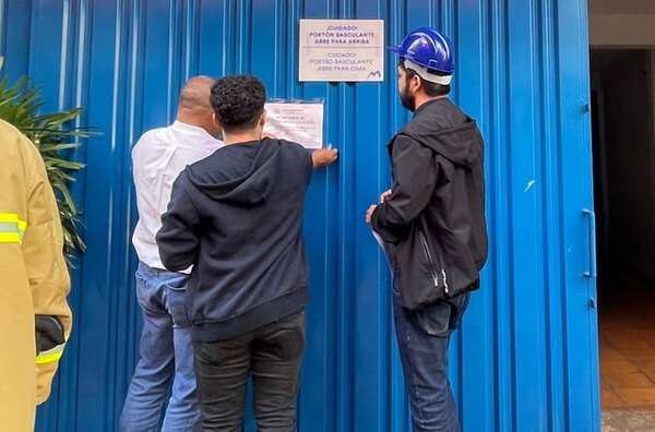 Tras susto, descartan riesgo de derrumbe en edificio céntrico de Ciudad del Este - ABC en el Este - ABC Color