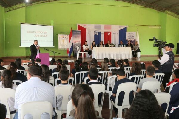 Educando en Justicia llega a Paraguarí
