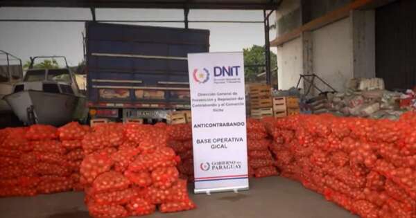 La Nación / Decomisan 17.080 kilos de cebolla en depósito cercano al Mercado de Abasto