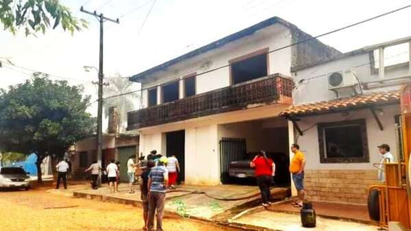 Yaguarón: incendio de vivienda  deja una persona con discapacidad herida por quemaduras - Nacionales - ABC Color