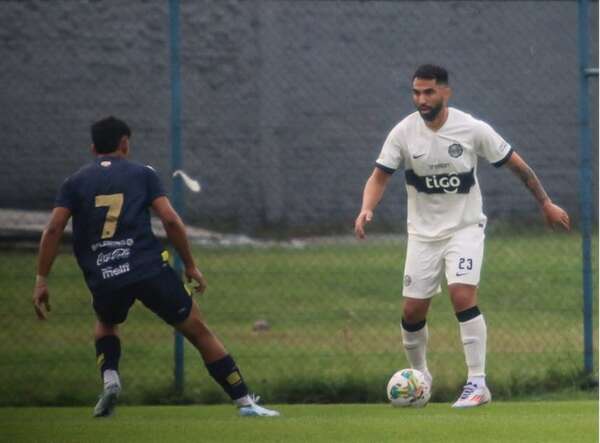 Fútbol Reserva: La cima es franjeada - Deportes - ABC Color