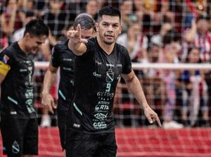 El pivot Hugo Acosta ya dio su okey para vestir la gloriosa Selección tricolor Amambayense