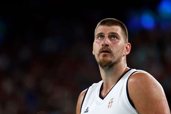 Baloncesto: Serbia, salvado por Jokic - Polideportivo - ABC Color