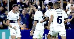 La Nación / Cabezazo, gol y punta franjeada