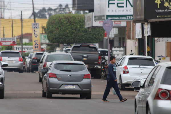 Meteorología: regresan las tormentas y baja la temperatura desde hoy en Paraguay - Oasis FM 94.3