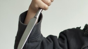 Violencia familiar: niño hiere a su padre en defensa de su madre - Oasis FM 94.3