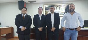 Con lista única, renuevan directiva en la Junta Departamental de Alto Paraná - La Clave