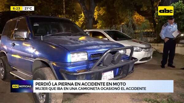 Video: Mujer perdió la pierna en accidente en moto - ABC Noticias - ABC Color