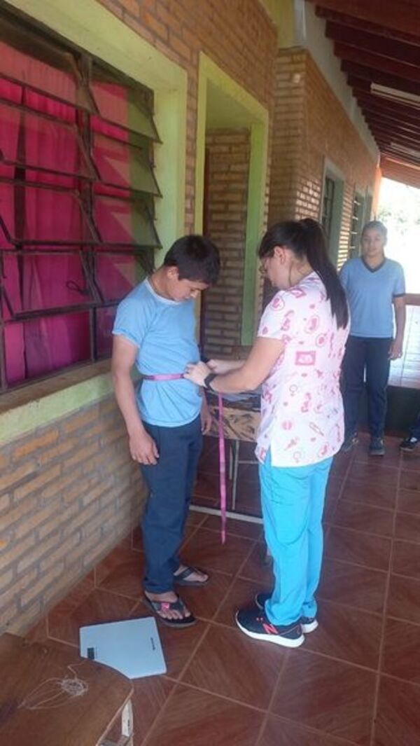 Realizan evaluación nutricional y vacunación en Escuela San Miguel de Itakyry