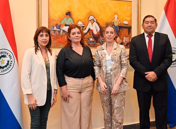 Abordan estrategias interinstitucionales en favor de las mujeres - .::Agencia IP::.