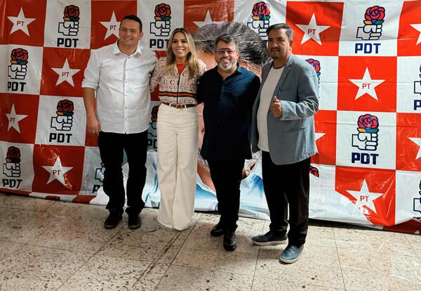 PT designa a la cantante Nady Lobatto como candidata a viceprefeita para unirse a Carlos Bernardo