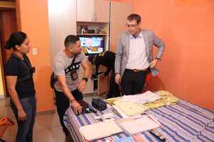 Detienen a presuntos estafadores que vendían cesión de derechos apócrifos - PDS RADIO Y TV