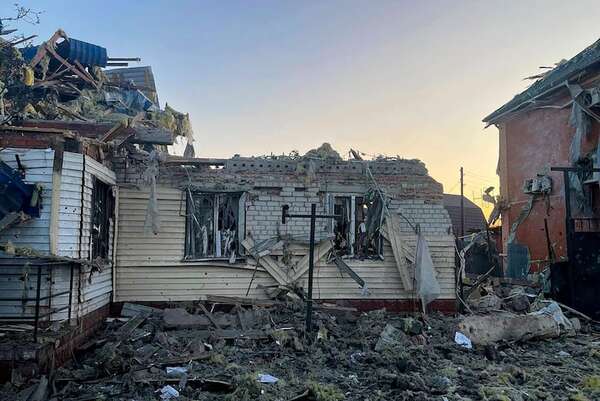 Ucrania ordena evacuar a 6.000 residentes de zona fronteriza cercana a la región rusa de Kursk - Mundo - ABC Color